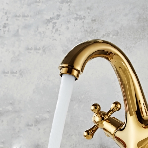 metal plated taps at home by Yes Painter